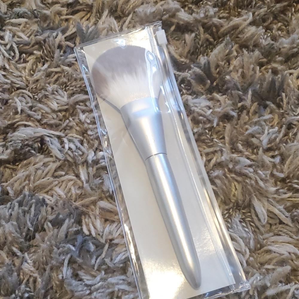 Powder Brush